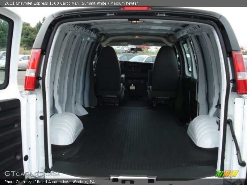 Summit White / Medium Pewter 2011 Chevrolet Express 1500 Cargo Van