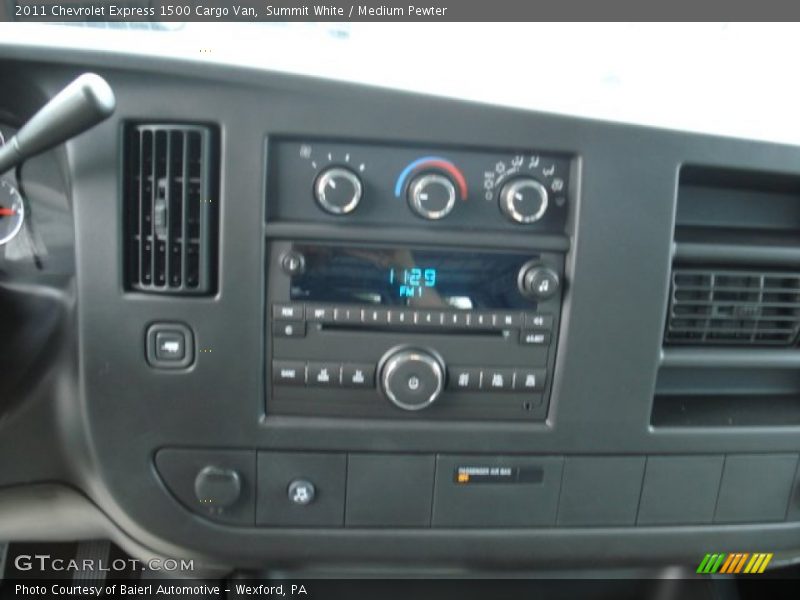 Summit White / Medium Pewter 2011 Chevrolet Express 1500 Cargo Van