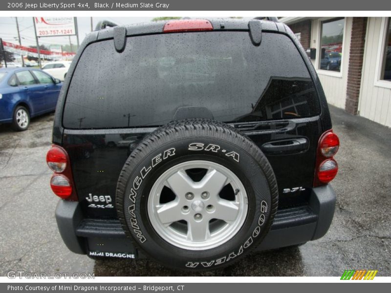 Black / Medium Slate Gray 2006 Jeep Liberty Sport 4x4
