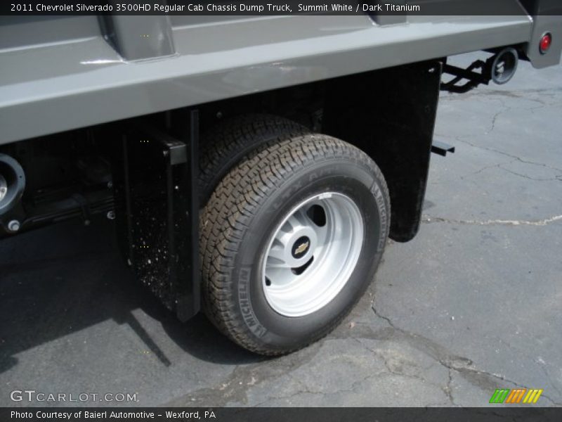Summit White / Dark Titanium 2011 Chevrolet Silverado 3500HD Regular Cab Chassis Dump Truck