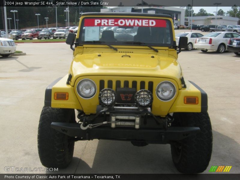 Solar Yellow / Dark Slate Gray 2004 Jeep Wrangler SE 4x4