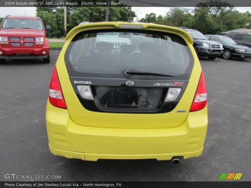 Electric Yellow / Black 2004 Suzuki Aerio SX AWD Sport Wagon