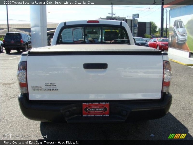 Super White / Graphite Gray 2009 Toyota Tacoma Regular Cab