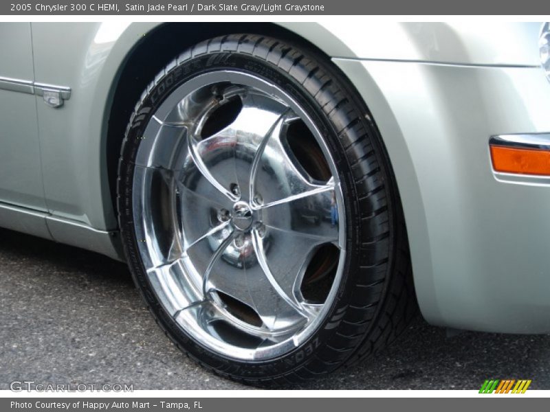 Satin Jade Pearl / Dark Slate Gray/Light Graystone 2005 Chrysler 300 C HEMI