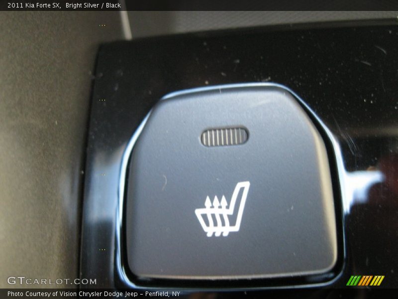Bright Silver / Black 2011 Kia Forte SX