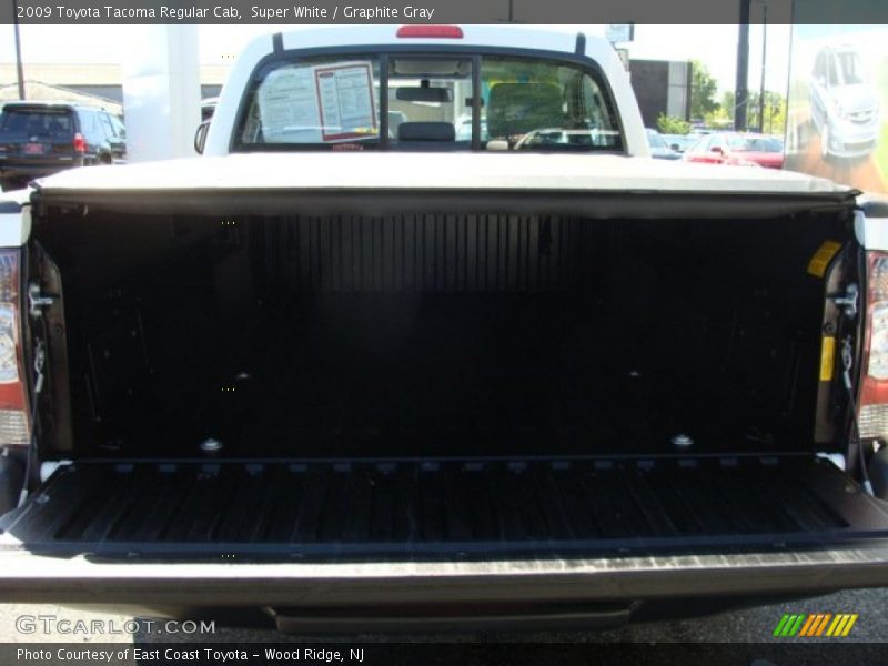 Super White / Graphite Gray 2009 Toyota Tacoma Regular Cab