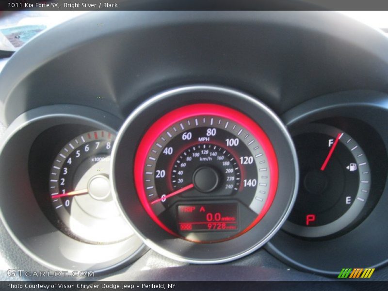 Bright Silver / Black 2011 Kia Forte SX