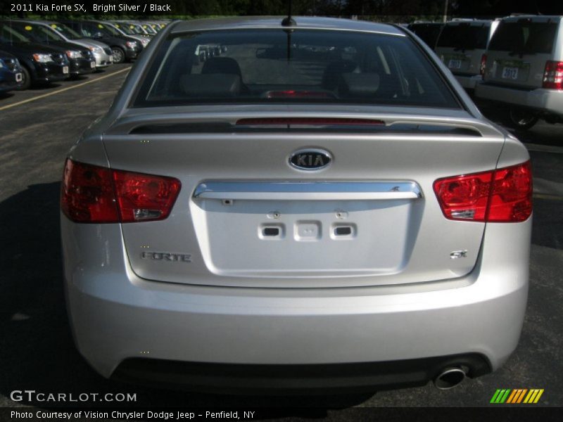 Bright Silver / Black 2011 Kia Forte SX