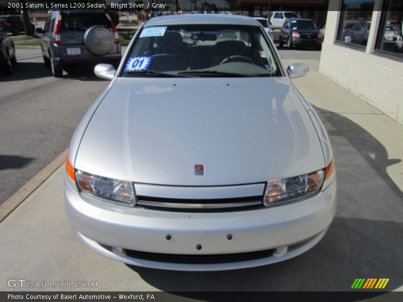 Bright Silver / Gray 2001 Saturn L Series L200 Sedan