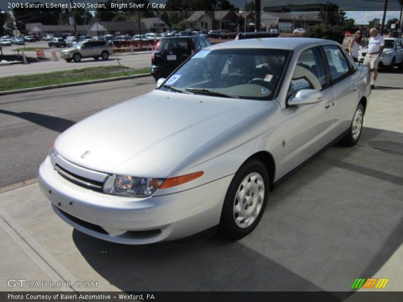 Bright Silver / Gray 2001 Saturn L Series L200 Sedan