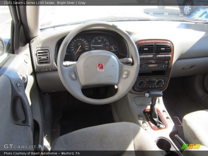 Bright Silver / Gray 2001 Saturn L Series L200 Sedan