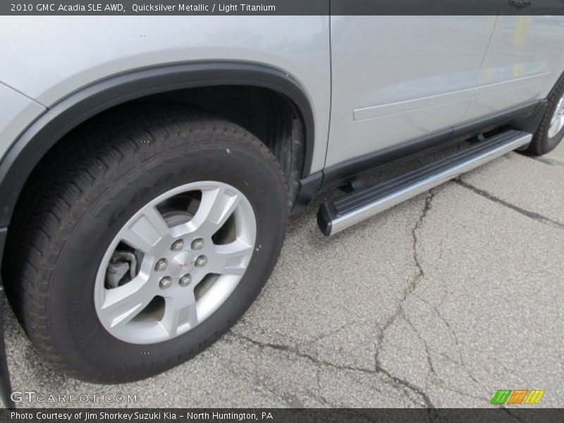 Quicksilver Metallic / Light Titanium 2010 GMC Acadia SLE AWD