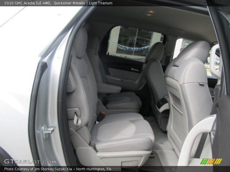 Quicksilver Metallic / Light Titanium 2010 GMC Acadia SLE AWD