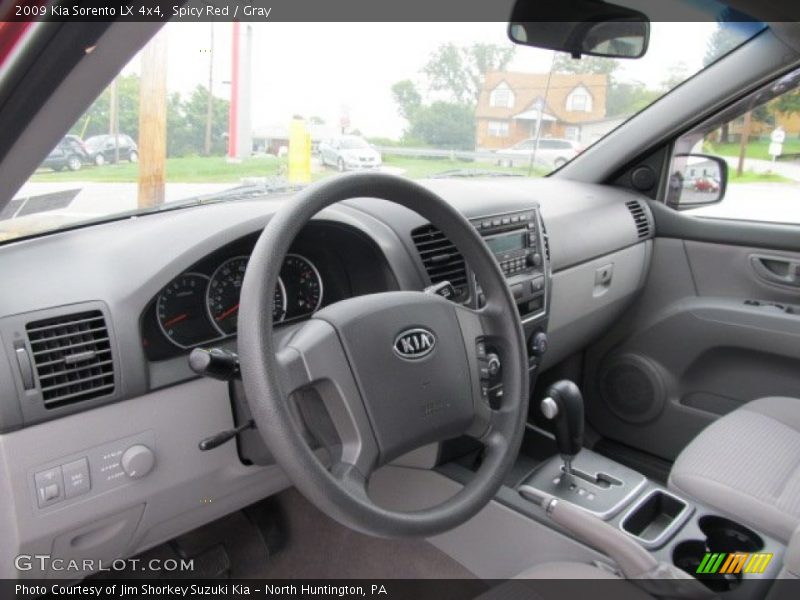  2009 Sorento LX 4x4 Gray Interior