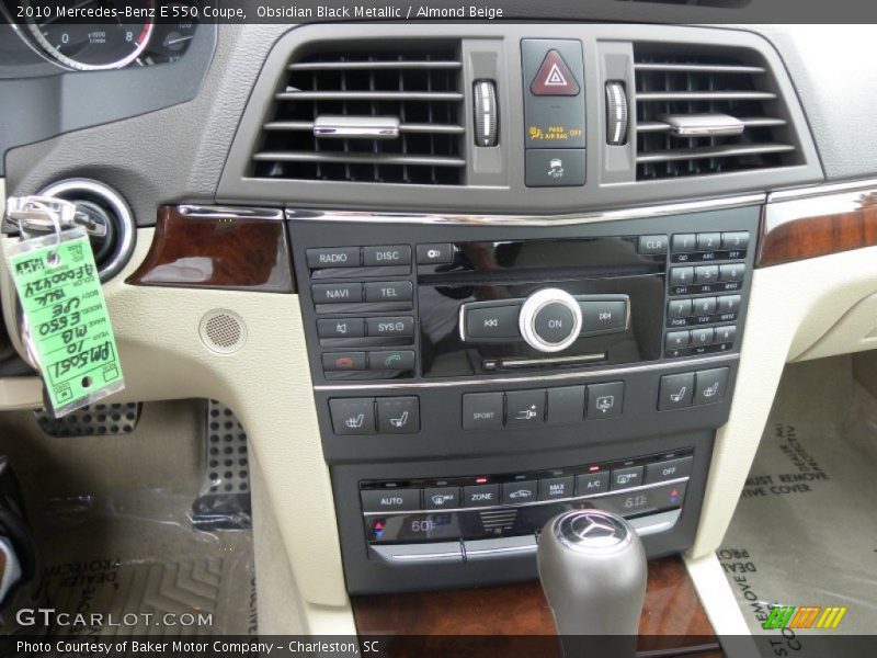 Controls of 2010 E 550 Coupe