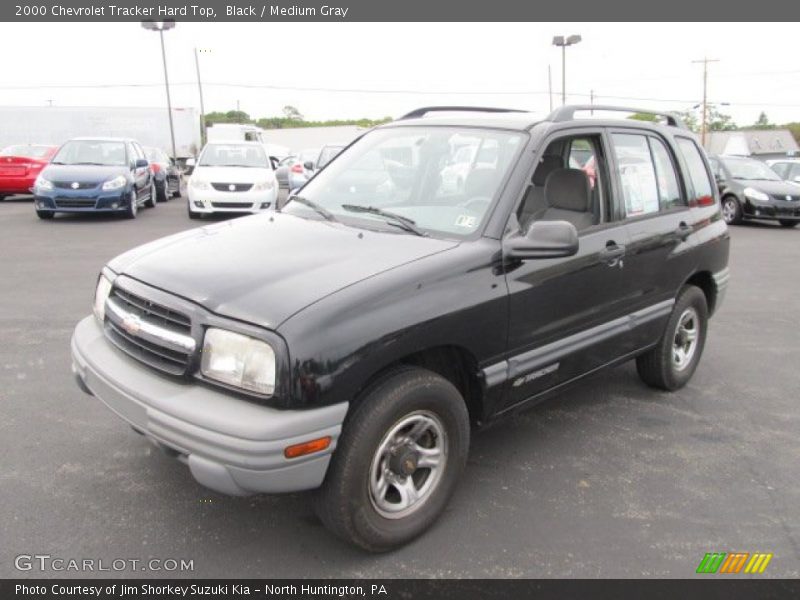 Front 3/4 View of 2000 Tracker Hard Top