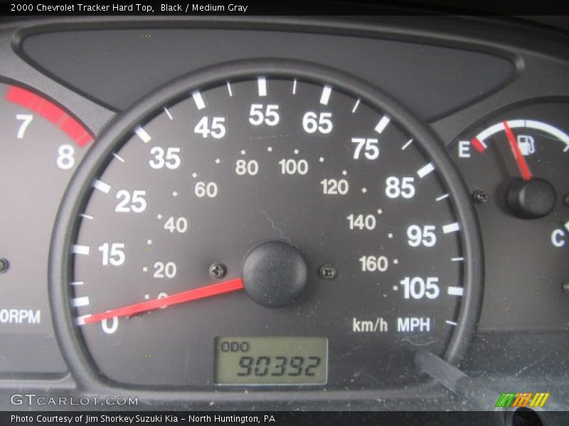 Black / Medium Gray 2000 Chevrolet Tracker Hard Top