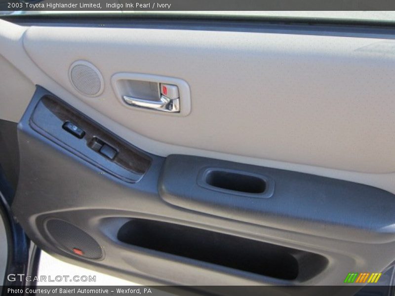 Indigo Ink Pearl / Ivory 2003 Toyota Highlander Limited