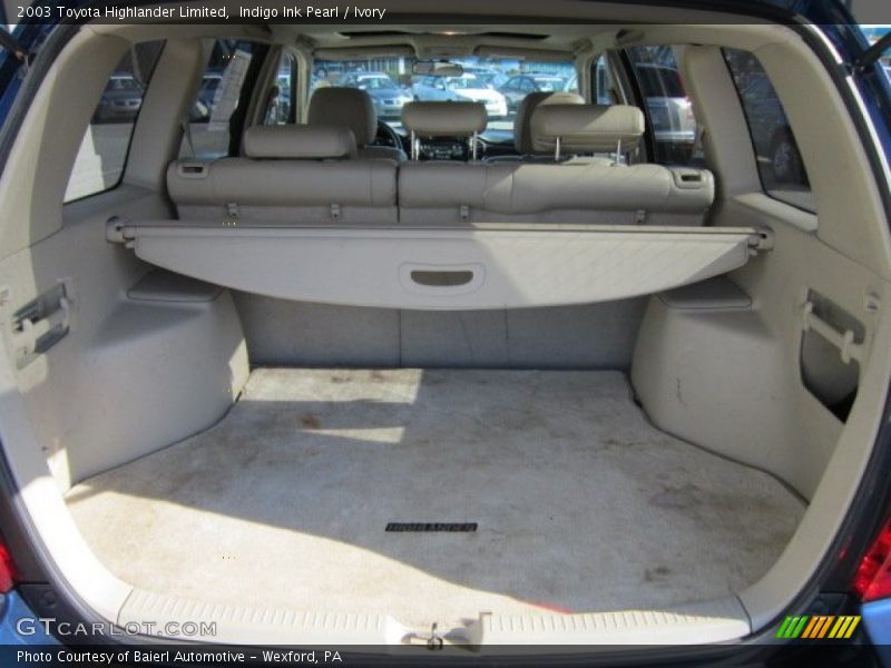 Indigo Ink Pearl / Ivory 2003 Toyota Highlander Limited