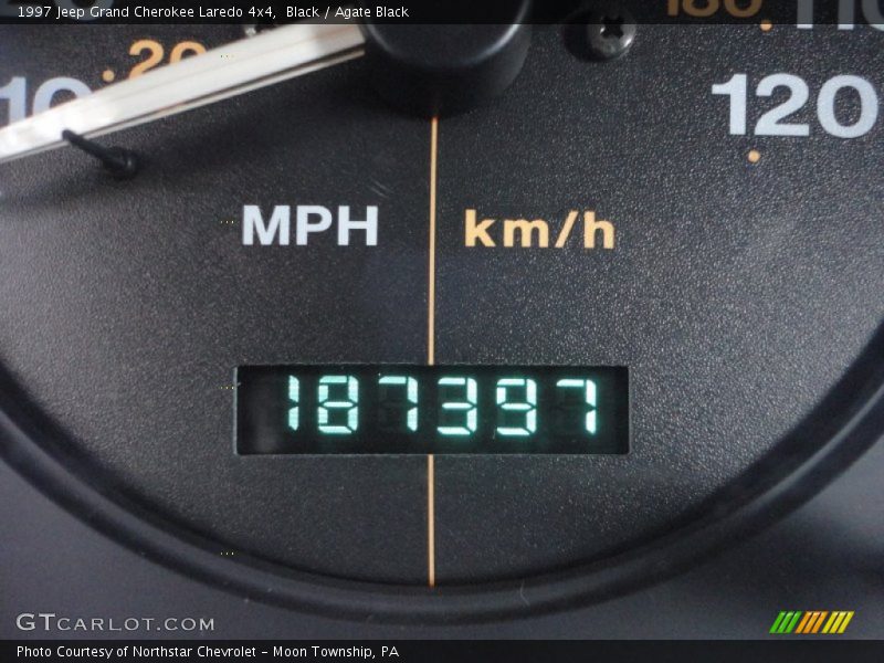 Black / Agate Black 1997 Jeep Grand Cherokee Laredo 4x4