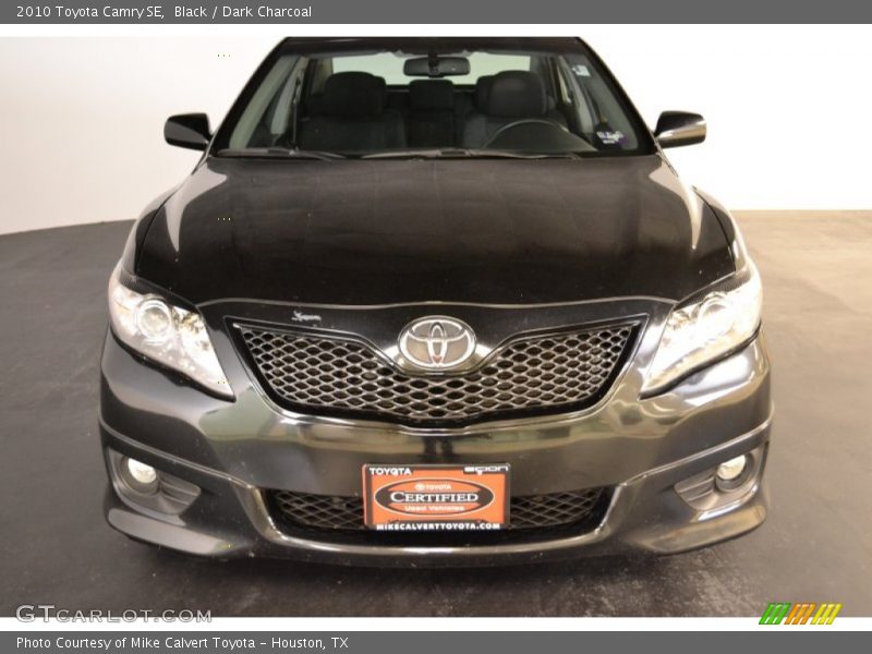 Black / Dark Charcoal 2010 Toyota Camry SE