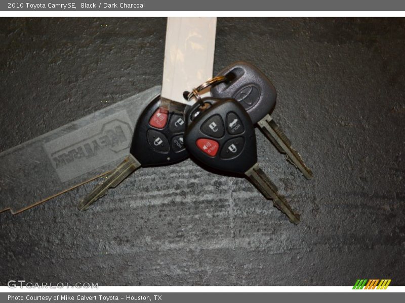 Black / Dark Charcoal 2010 Toyota Camry SE