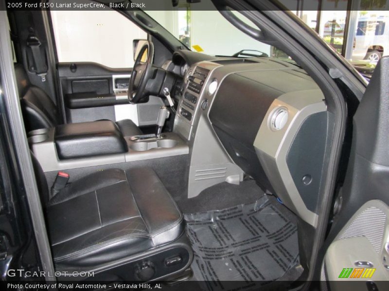 Black / Black 2005 Ford F150 Lariat SuperCrew