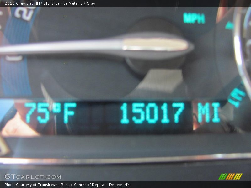 Silver Ice Metallic / Gray 2010 Chevrolet HHR LT