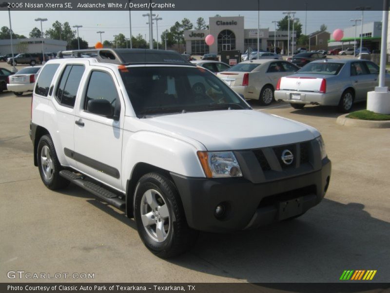 Avalanche White / Desert/Graphite 2006 Nissan Xterra SE