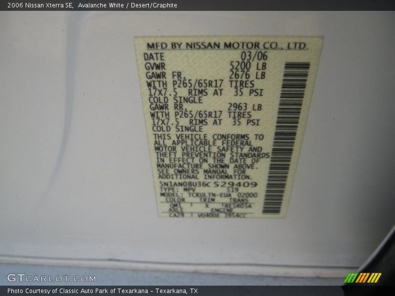 Avalanche White / Desert/Graphite 2006 Nissan Xterra SE