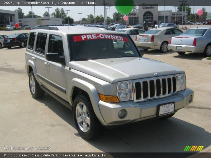 Light Graystone Pearl / Khaki 2007 Jeep Commander Sport