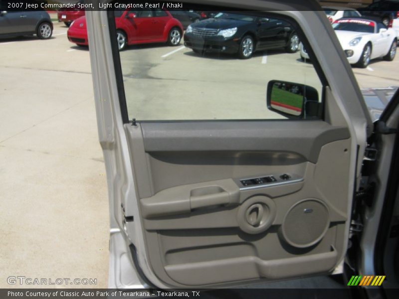 Light Graystone Pearl / Khaki 2007 Jeep Commander Sport