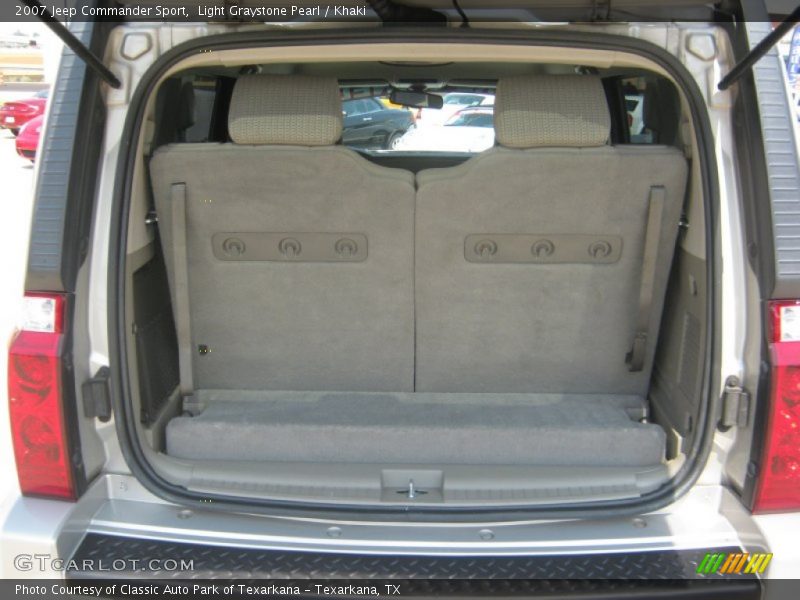Light Graystone Pearl / Khaki 2007 Jeep Commander Sport