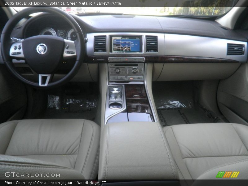 Botanical Green Metallic / Barley/Truffle 2009 Jaguar XF Luxury