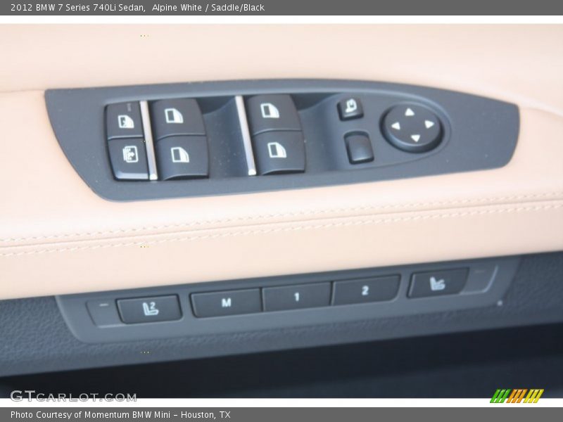 Controls of 2012 7 Series 740Li Sedan