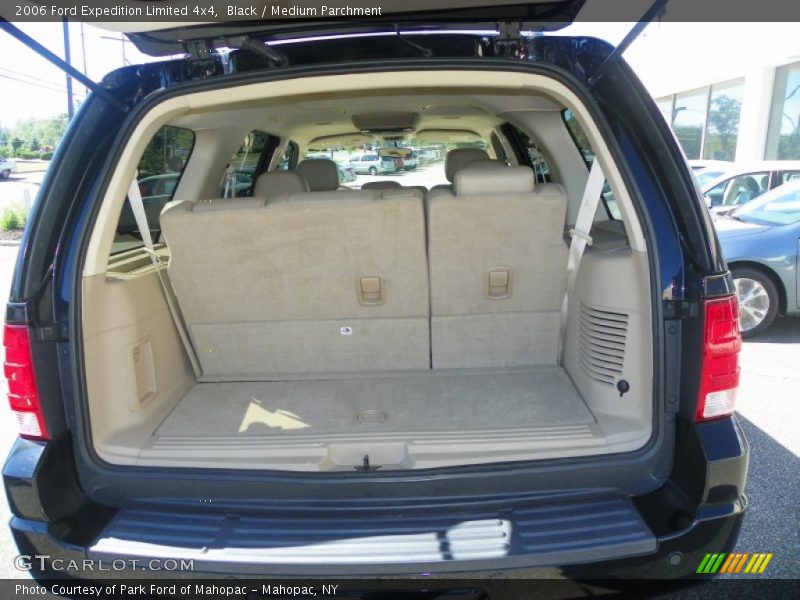 Black / Medium Parchment 2006 Ford Expedition Limited 4x4