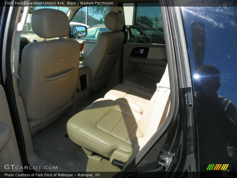 Black / Medium Parchment 2006 Ford Expedition Limited 4x4