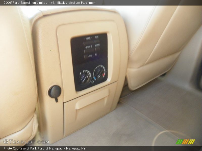 Black / Medium Parchment 2006 Ford Expedition Limited 4x4