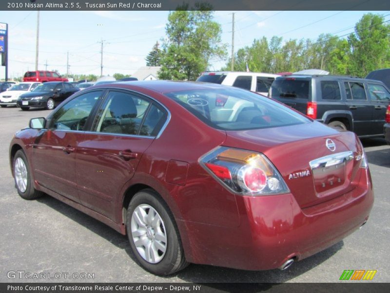 Tuscan Sun Red / Charcoal 2010 Nissan Altima 2.5 S