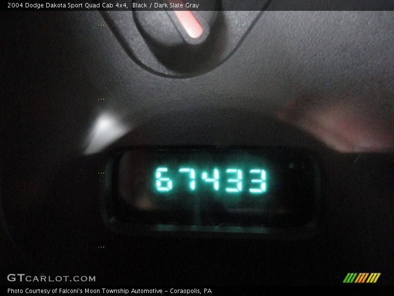 Black / Dark Slate Gray 2004 Dodge Dakota Sport Quad Cab 4x4