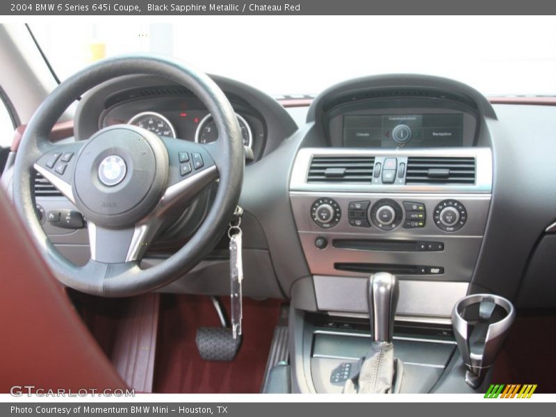 Dashboard of 2004 6 Series 645i Coupe