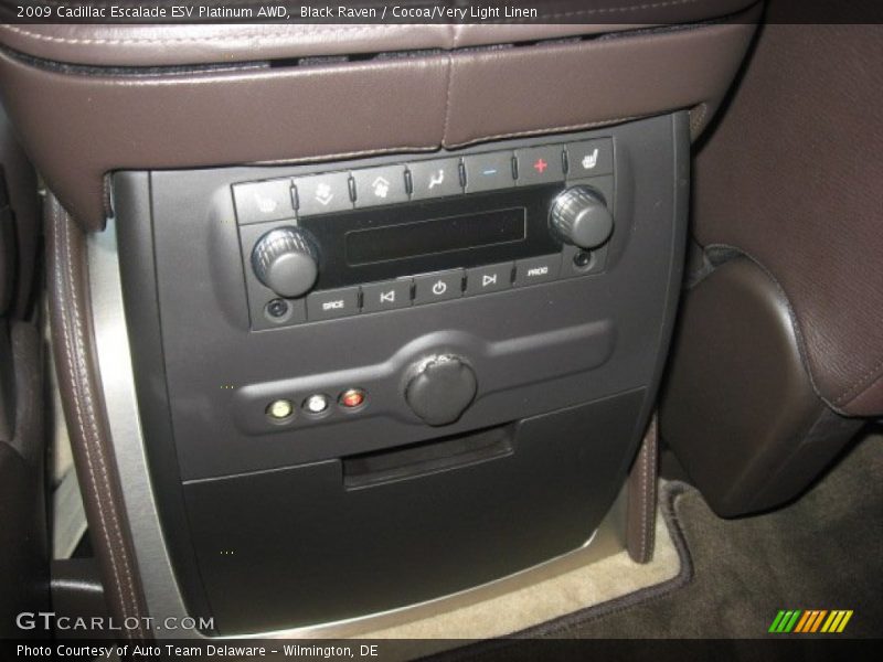 Controls of 2009 Escalade ESV Platinum AWD