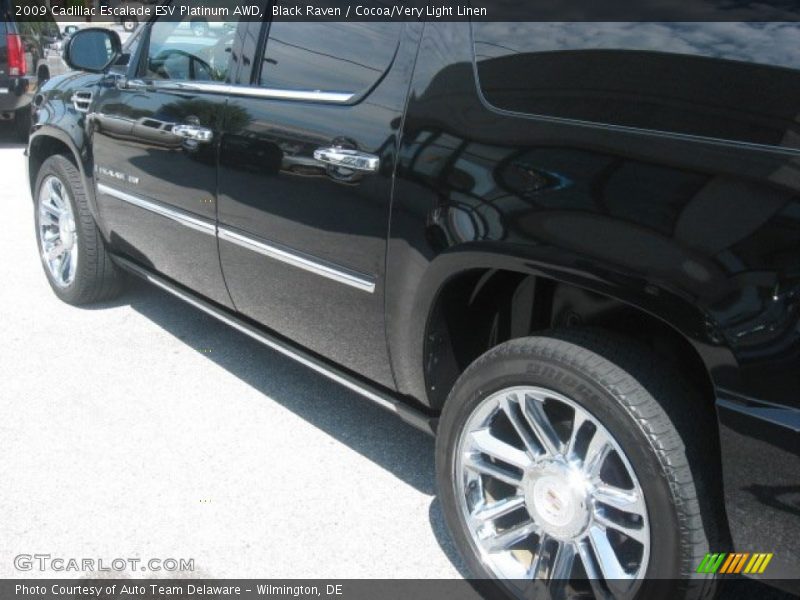 Black Raven / Cocoa/Very Light Linen 2009 Cadillac Escalade ESV Platinum AWD