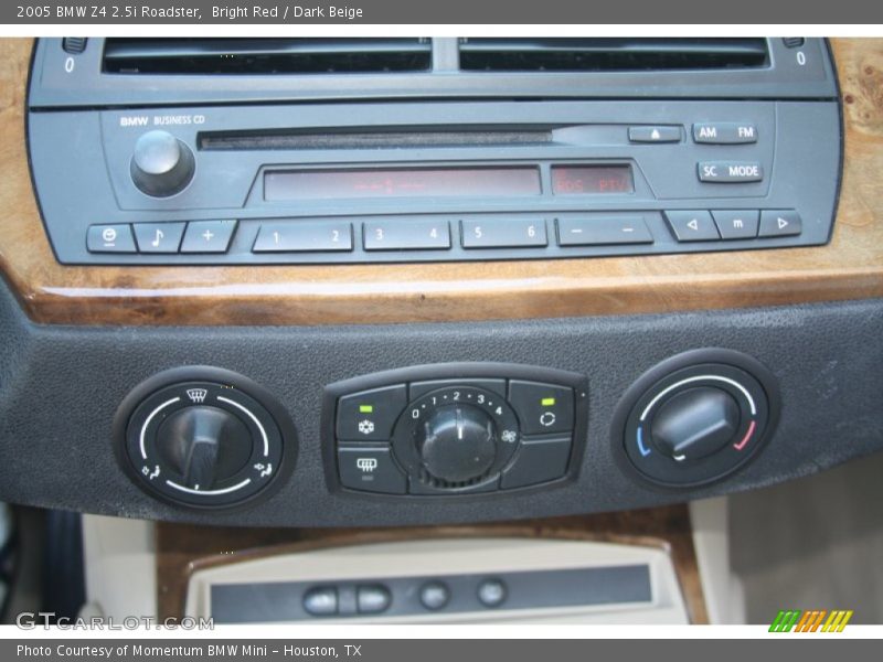 Bright Red / Dark Beige 2005 BMW Z4 2.5i Roadster