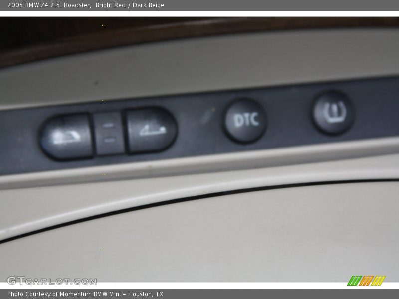 Bright Red / Dark Beige 2005 BMW Z4 2.5i Roadster