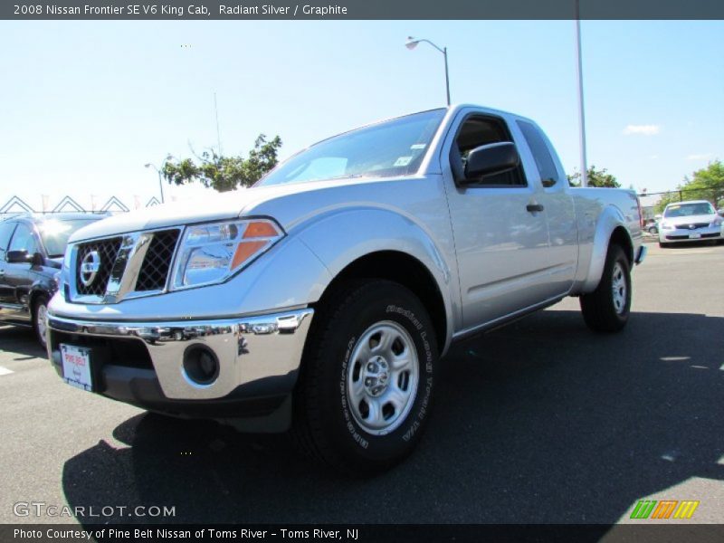 Radiant Silver / Graphite 2008 Nissan Frontier SE V6 King Cab
