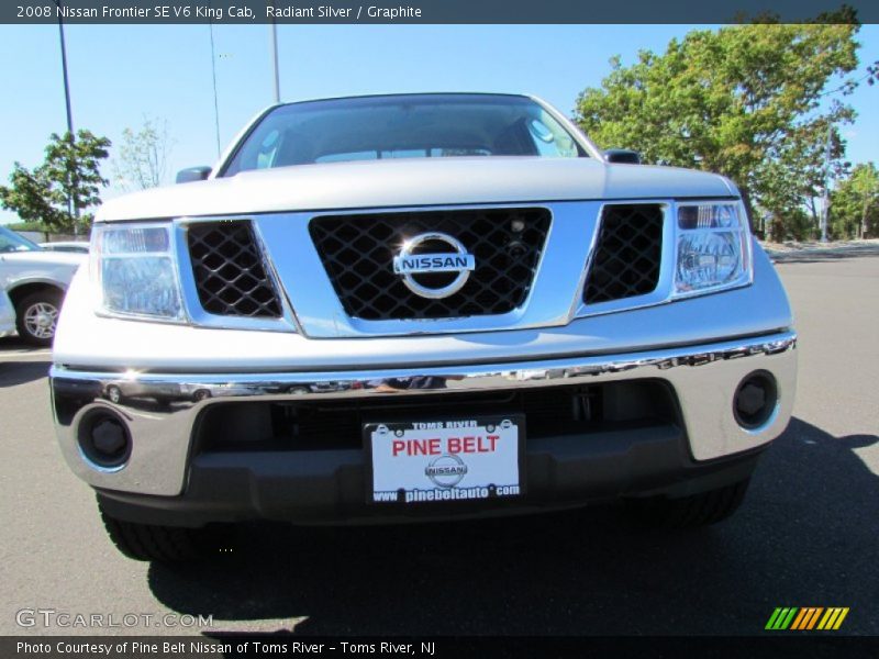 Radiant Silver / Graphite 2008 Nissan Frontier SE V6 King Cab
