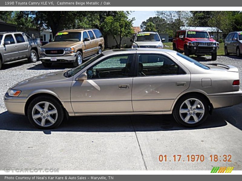 Cashmere Beige Metallic / Oak 1998 Toyota Camry XLE V6