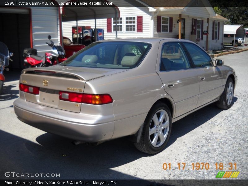 Cashmere Beige Metallic / Oak 1998 Toyota Camry XLE V6