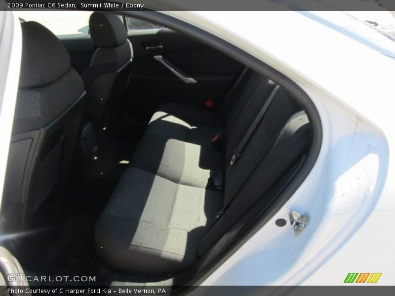 Summit White / Ebony 2009 Pontiac G6 Sedan